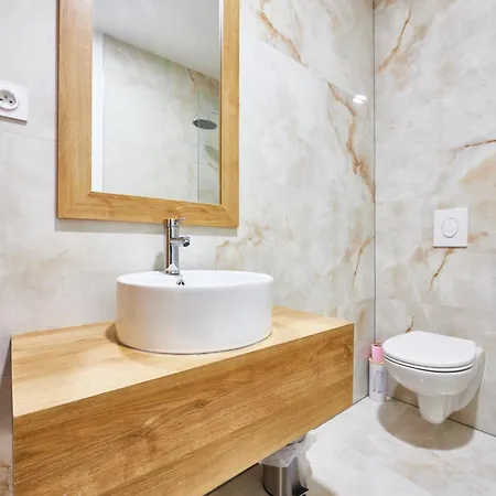 Th 101 F3 Spacieux 1 A 5 Pers 1er Etage *