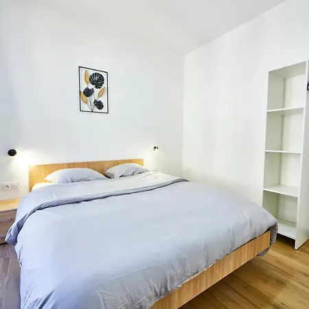 Apartament Th 101 3 Pieces Spacieux Equipe 1 A 5 Pers 1er Etage