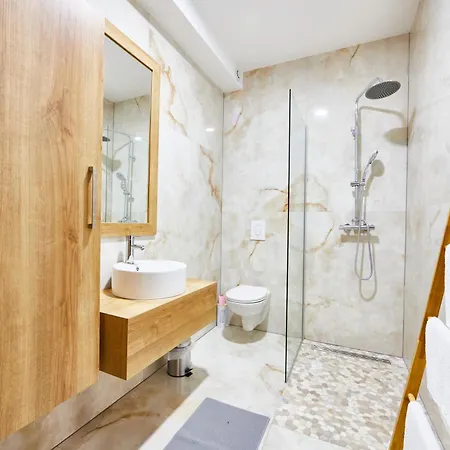 Th 101 3 Pieces Spacieux Equipe 1 A 5 Pers 1er Etage Apartament *